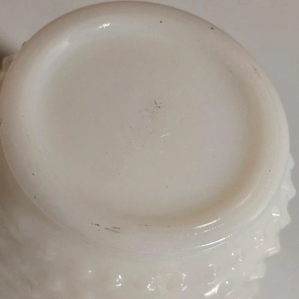 Vintage Milk Glass Hobnail Planter‎ Bowl Scalloped Rim Cachepot Scalloped Rim